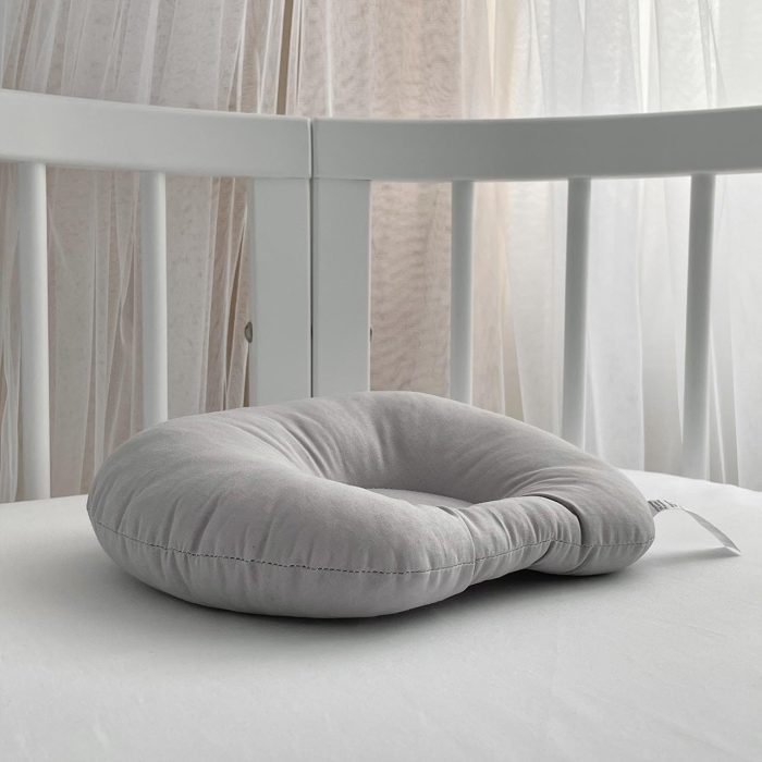 sleeping-pillow-grey-MAXBAMB7007-ingvart-1